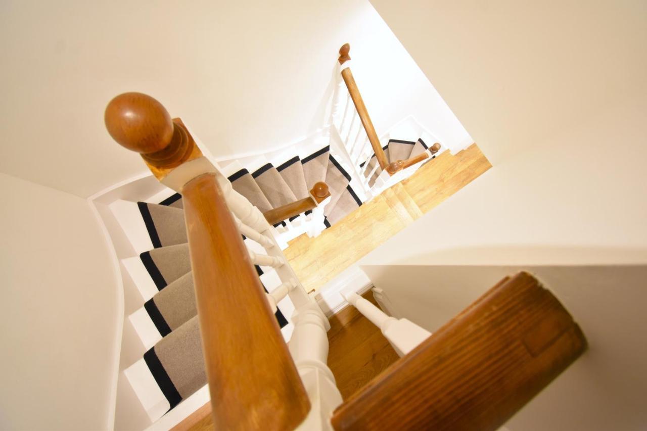 Stunning 3 Bed Apartment London Exteriör bild