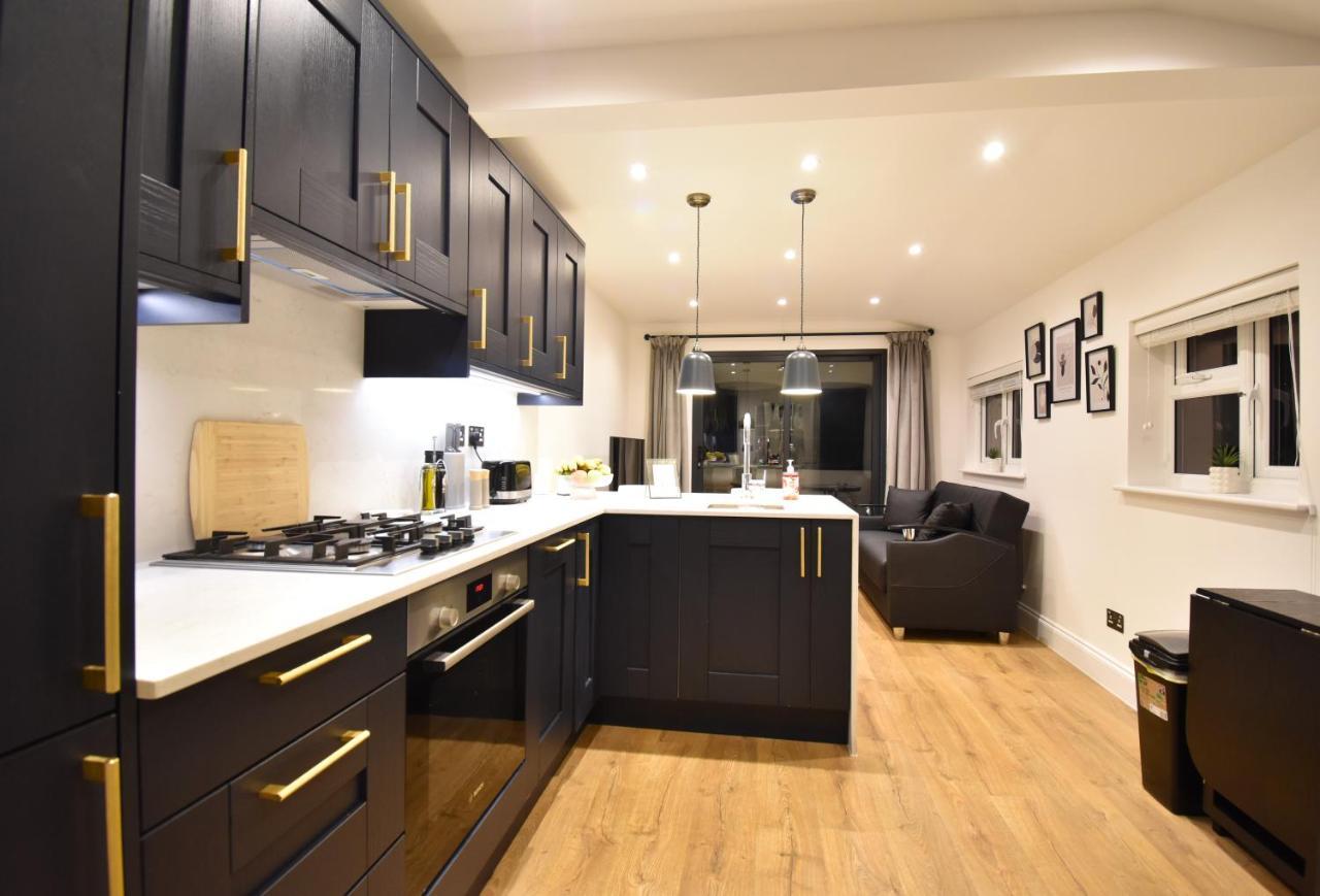 Stunning 3 Bed Apartment London Exteriör bild