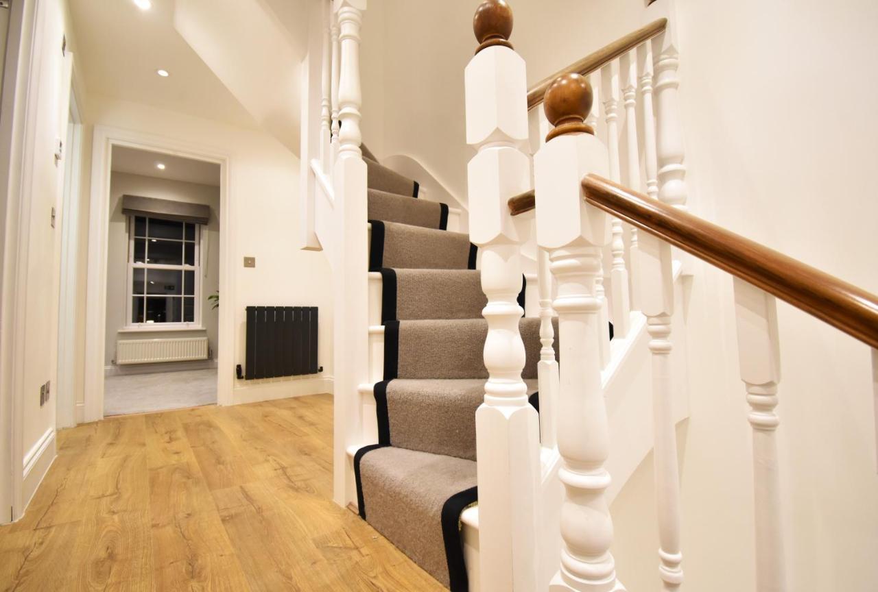 Stunning 3 Bed Apartment London Exteriör bild