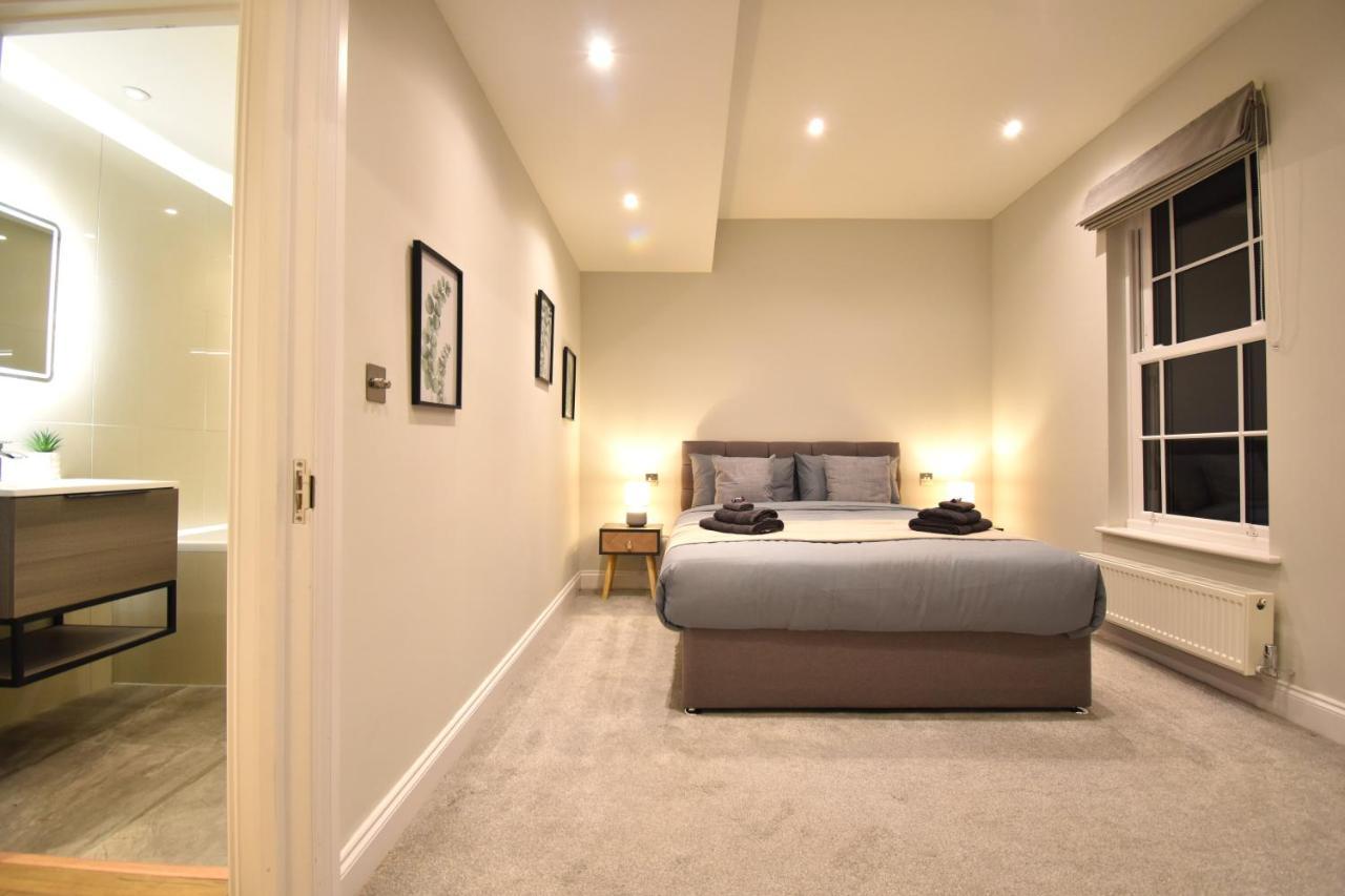 Stunning 3 Bed Apartment London Exteriör bild